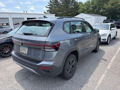 Platinum Gray Metallic 2025 Volkswagen Taos 1.5T S