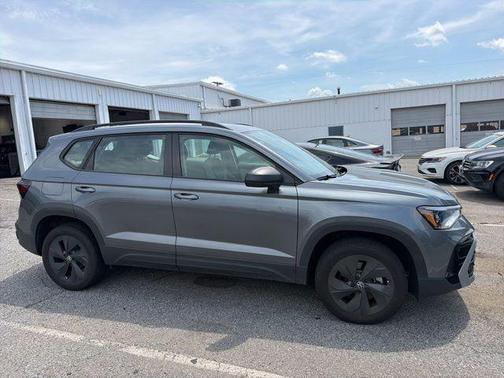Platinum Gray Metallic 2025 Volkswagen Taos 1.5T S
