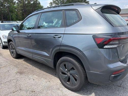Platinum Gray Metallic 2025 Volkswagen Taos 1.5T S