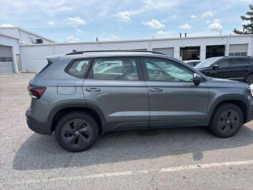 Platinum Gray Metallic 2025 Volkswagen Taos 1.5T S