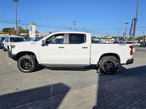 2021 Chevrolet Silverado 1500 Custom Trail Boss