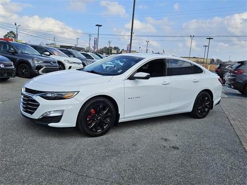 2022 Chevrolet Malibu LT