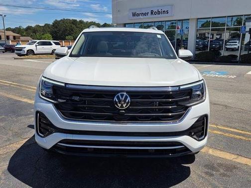 Opal White Pearl 2026 Volkswagen Atlas 2.0T SEL Premium R-Line
