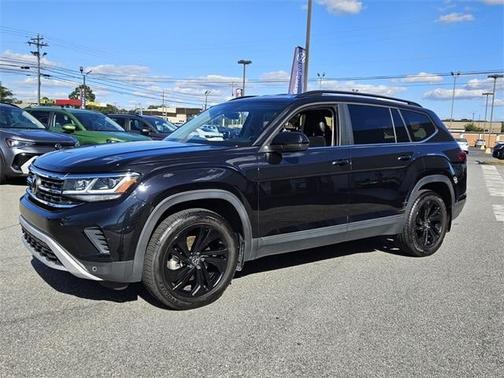 2022 Volkswagen Atlas 3.6L SE w/Technology