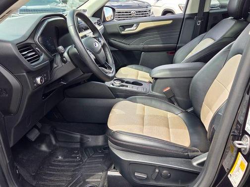 Agate Black 2021 Ford Escape Titanium Hybrid