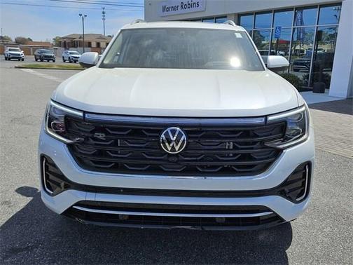 2025 Volkswagen Atlas 2.0T SEL Premium R-Line