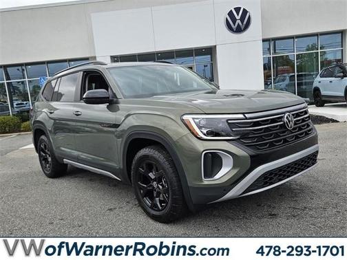 2025 Volkswagen Atlas 2.0T Peak Edition