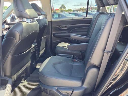 Midnight Black 2024 Toyota Grand Highlander LIMITED