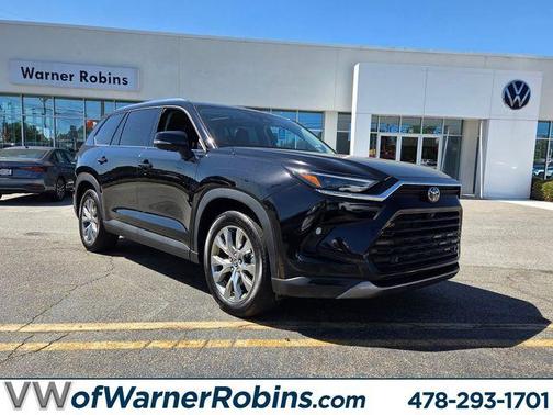 Midnight Black 2024 Toyota Grand Highlander LIMITED