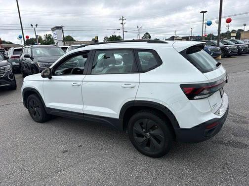 Pure White 2025 Volkswagen Taos 1.5T S