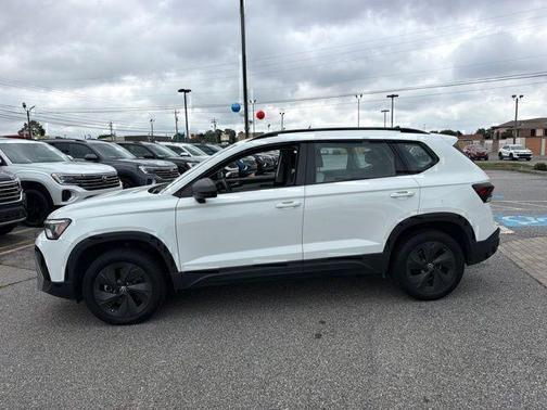 Pure White 2025 Volkswagen Taos 1.5T S
