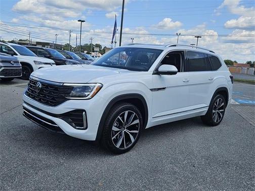 2026 Volkswagen Atlas 2.0T SEL Premium R-Line