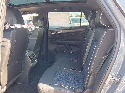 Pure Gray 2026 Volkswagen Atlas Cross Sport 2.0T SEL Premium R-Line