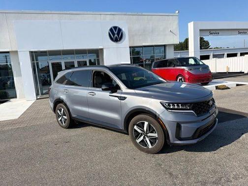 Silver 2021 Kia Sorento S