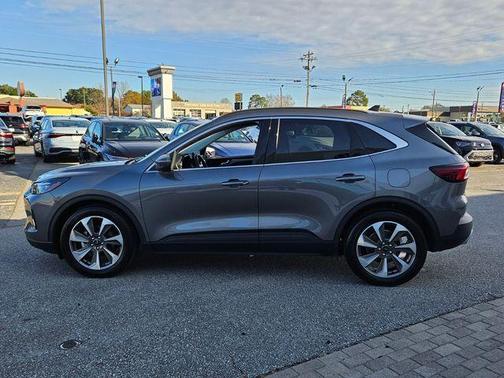 2023 Ford Escape Platinum