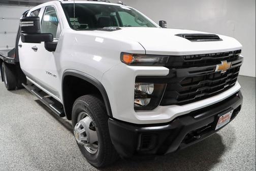 Summit White 2025 Chevrolet Silverado 3500 WT