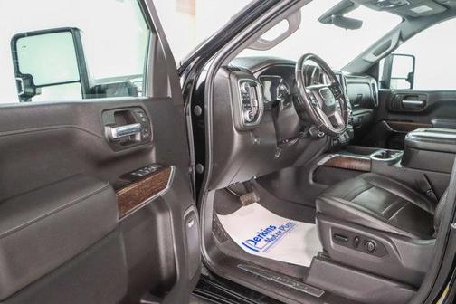 2020 GMC Sierra 2500 Denali