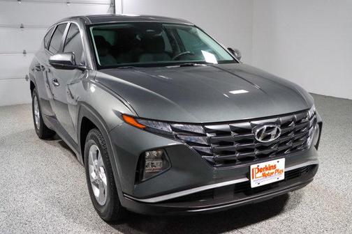 2022 Hyundai TUCSON SE