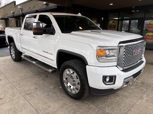 2015 GMC Sierra 2500 Denali