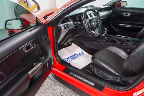 2020 Ford Mustang EcoBoost Premium