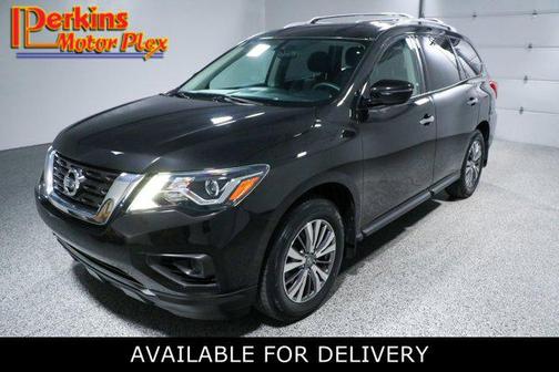 2019 Nissan Pathfinder S