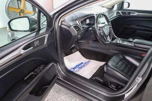 2019 Ford Fusion SEL
