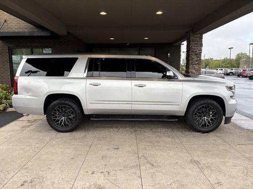 2016 Chevrolet Suburban LT