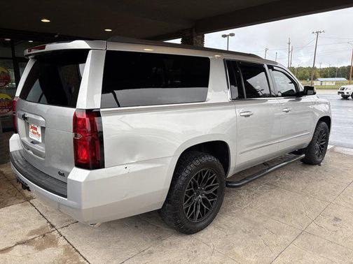 2016 Chevrolet Suburban LT