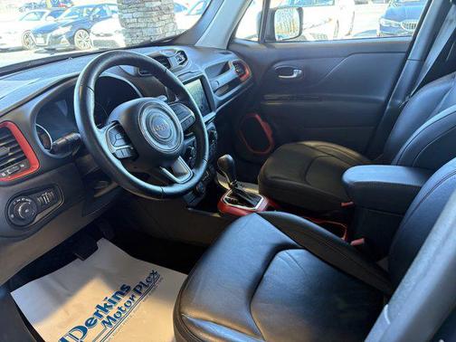 2019 Jeep Renegade Trailhawk