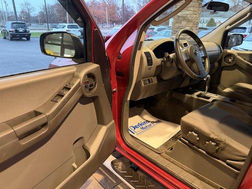 2011 Nissan Xterra S