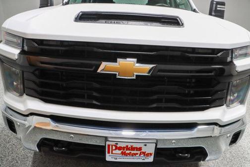 2025 Chevrolet Silverado 2500 WT