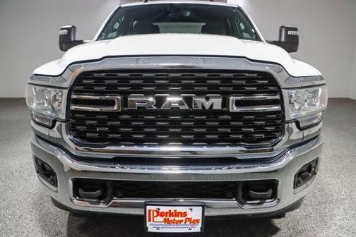 2023 RAM 2500 Big Horn Crew Cab 4x4 6'4' Box