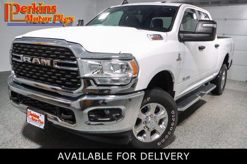 2023 RAM 2500 Big Horn Crew Cab 4x4 6'4' Box