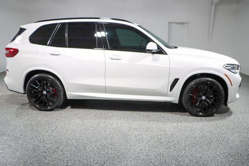 2023 BMW X5 M50i