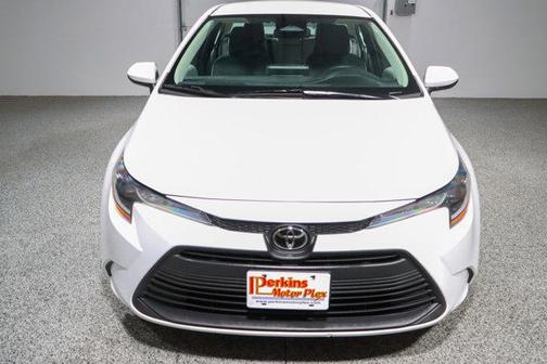 Ice Cap 2023 Toyota Corolla LE