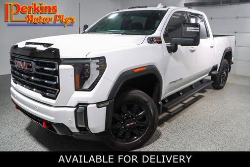 2024 GMC Sierra 2500 AT4