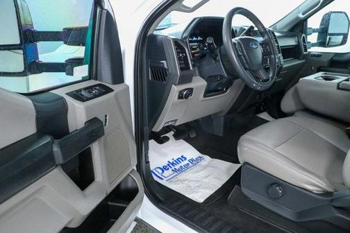 2022 Ford F-350 XLT