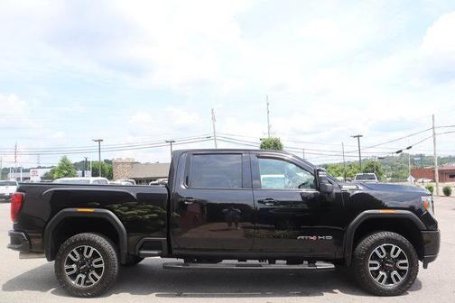 2022 GMC Sierra 2500 AT4