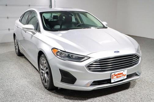 2019 Ford Fusion SEL