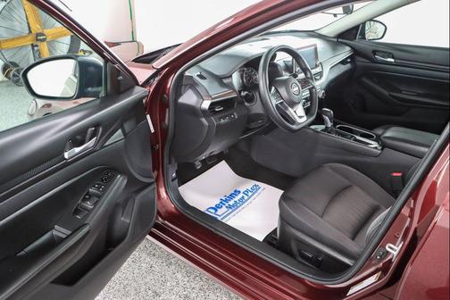 MAROON 2024 Nissan Altima 2.5 SV