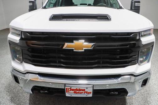 2025 Chevrolet Silverado 2500 WT