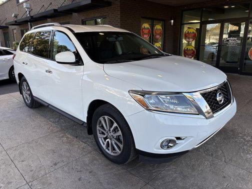 2015 Nissan Pathfinder SV