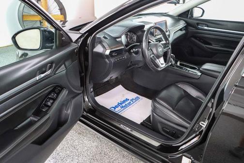 2022 Nissan Altima 2.5 SL