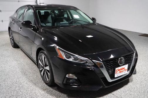 2022 Nissan Altima 2.5 SL