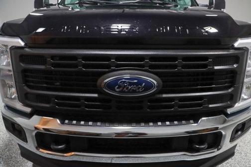 Agate Black Metallic 2023 Ford F-350 XL