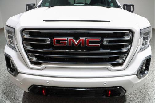 Summit White 2020 GMC Sierra 1500 AT4