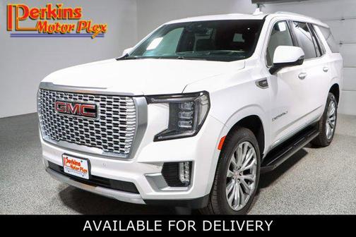 Summit White 2023 GMC Yukon Denali
