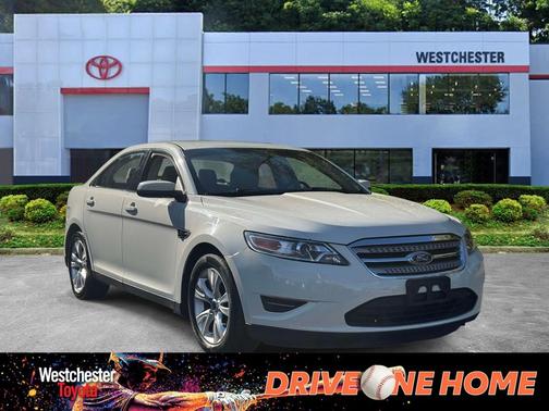 White Suede 2010 Ford Taurus SEL