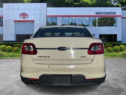 White Suede 2010 Ford Taurus SEL