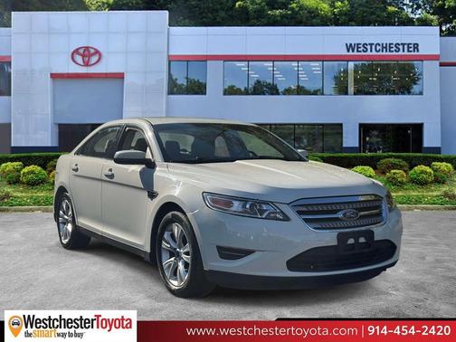 White Suede 2010 Ford Taurus SEL